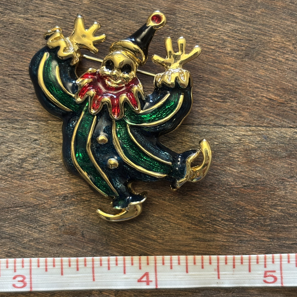 Faux Enamel Dancing Jester Clown Brooch Gold Tone